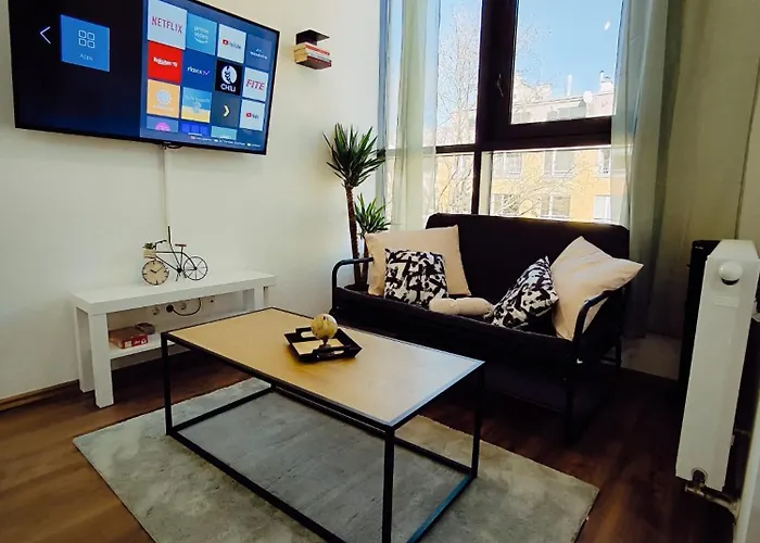 Pretty Apartment Next To Metro Station